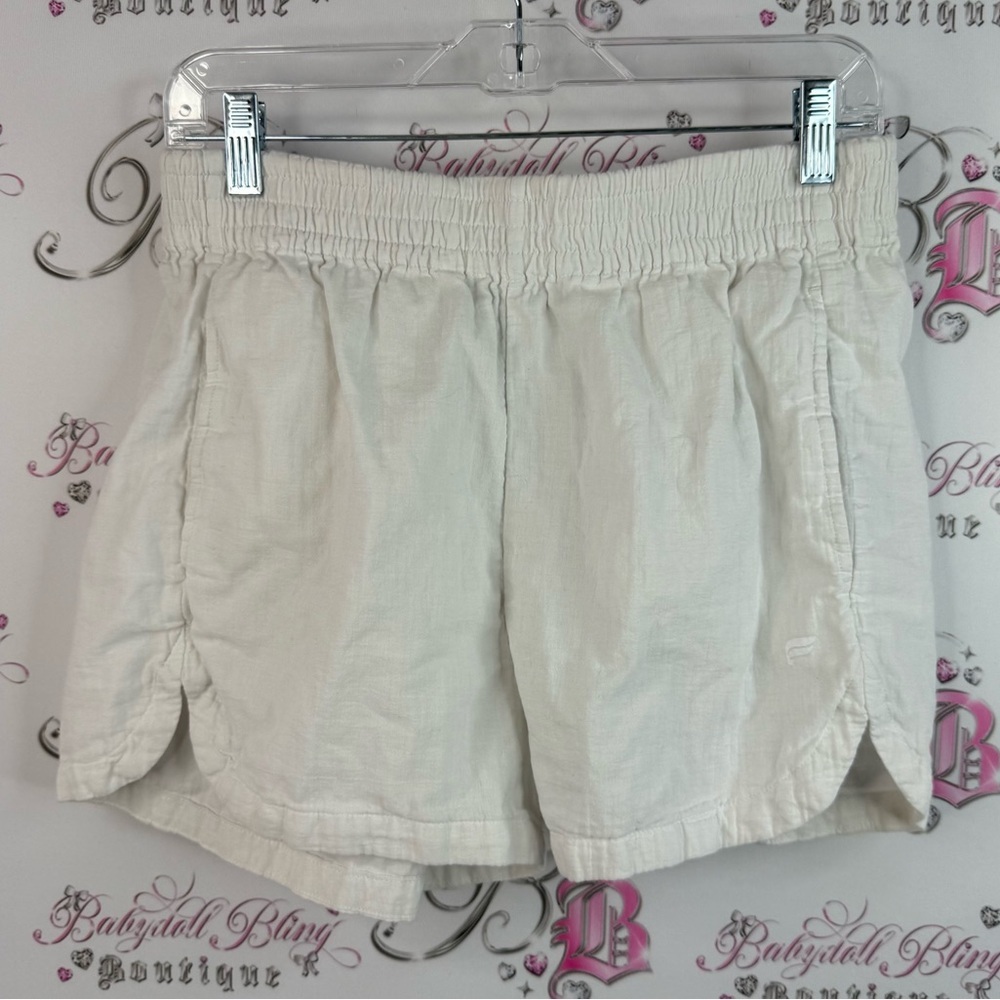 Fabletics shorts white Women’s Elastic-Waist Cream Shorts